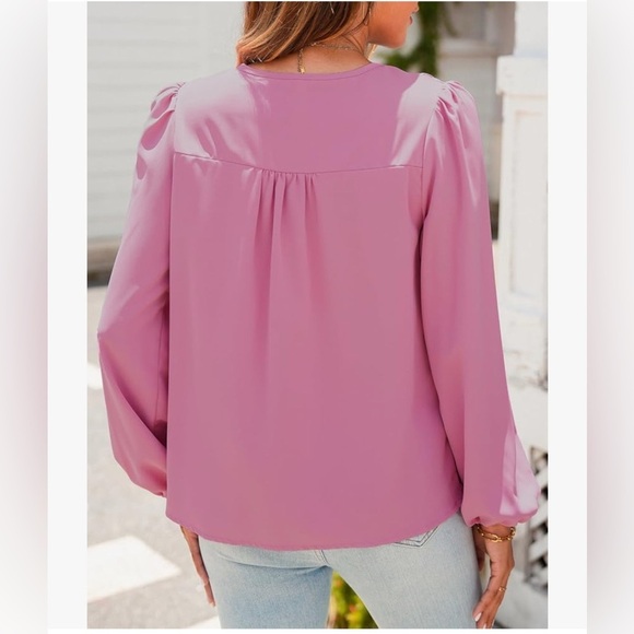 NWT Women Trendy Round Neck Smocked Blouse Pink Size XL - Picture 2 of 5